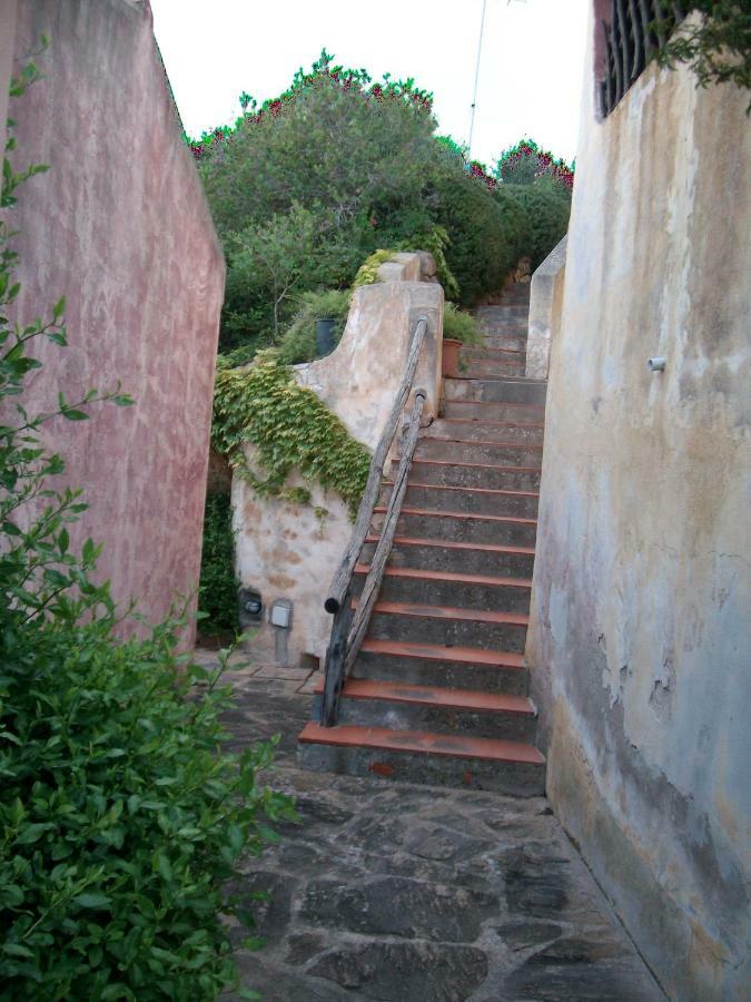 Bilocale Ginestre via Monti di Mola Località Abbiadori Costa Smeralda Exterior foto